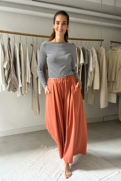 Elöl hajtásos, nadrág - pasztell tégla színű