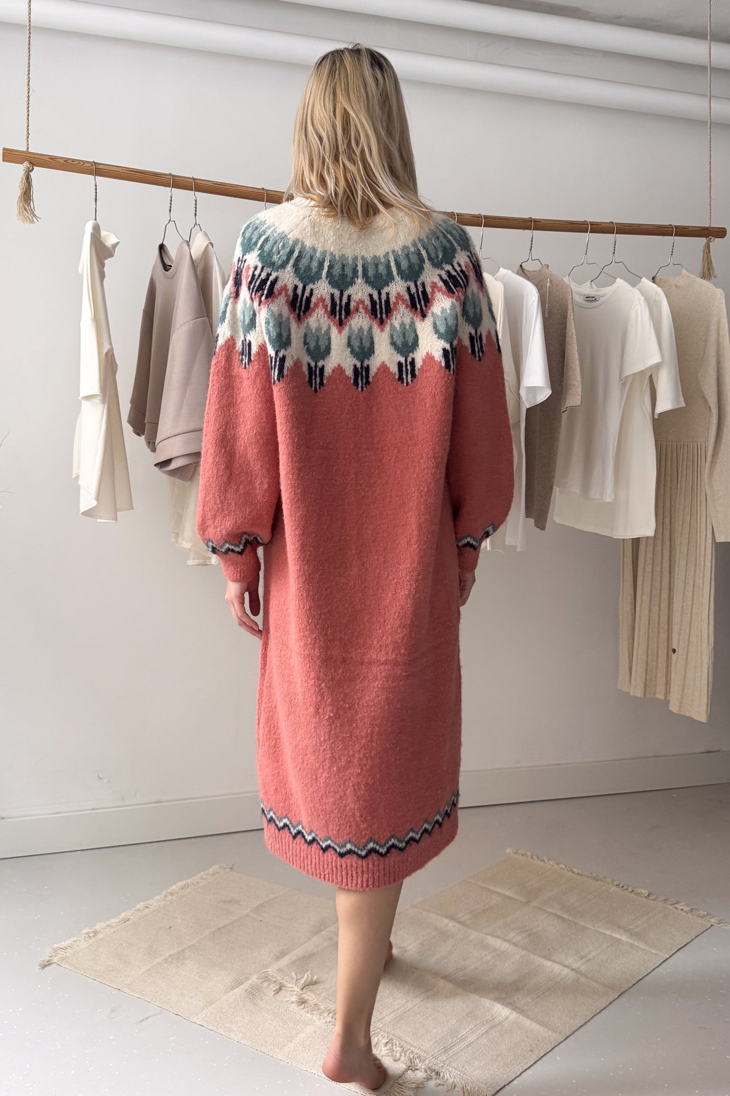 Mintás vastag kötött midi ruha