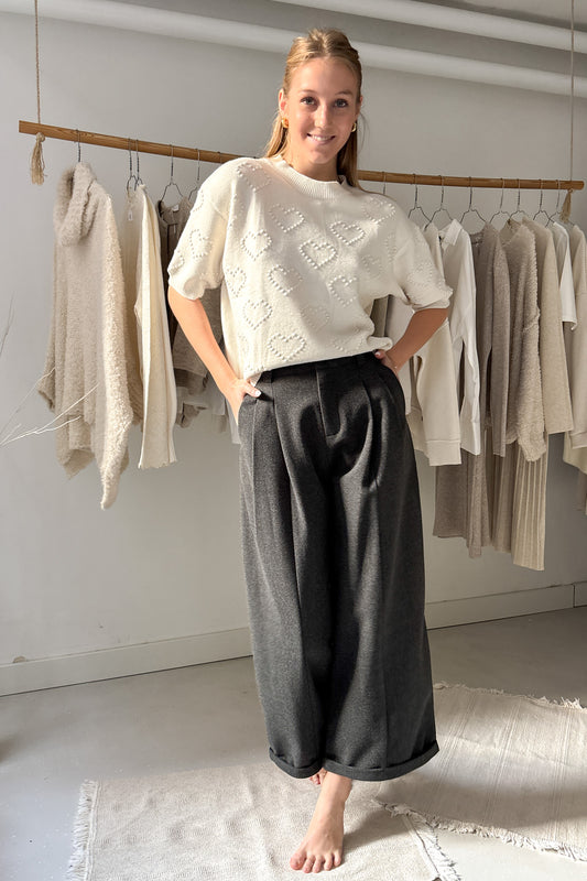 Rövidujjú, szivecskés felső