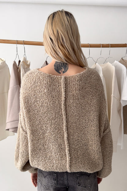 Oversize buklé pulcsi-dióbarna