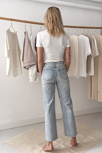 Egyenes szárú farmernadrág-világoskék