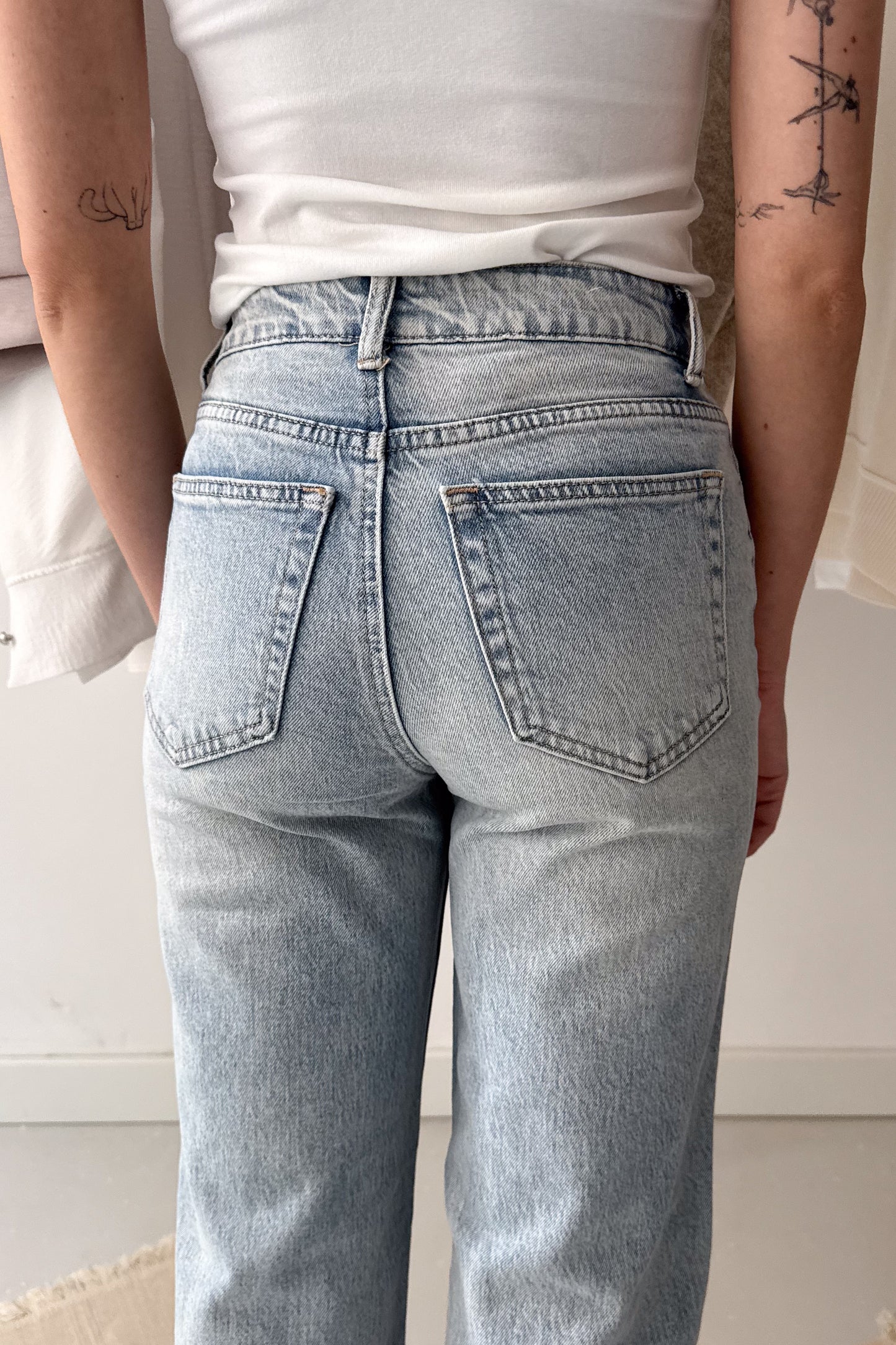 Egyenes szárú farmernadrág-világoskék