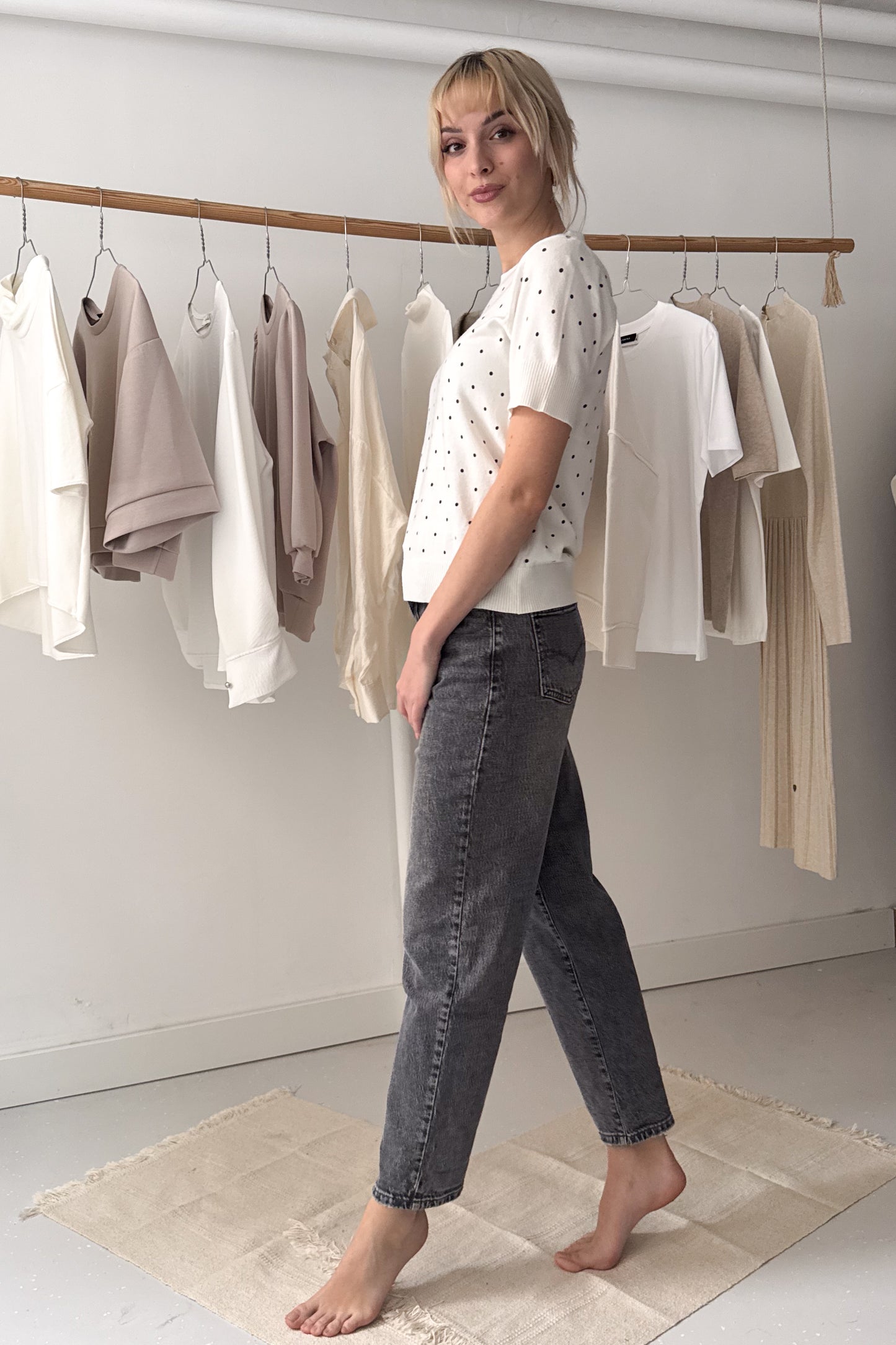 Pöttyös kötött rövidujjú felső