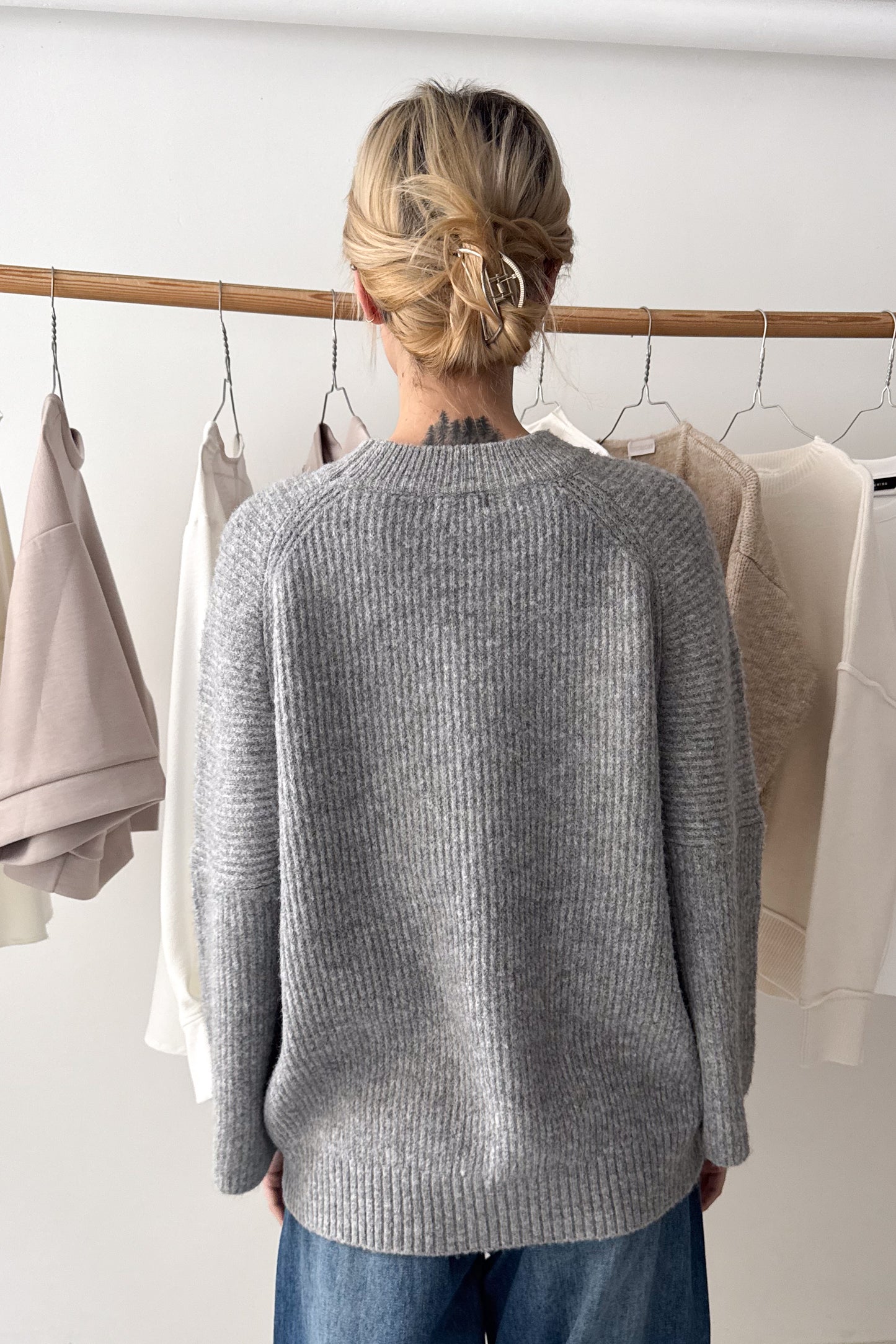 Oversize, kötött pulóver - szürke