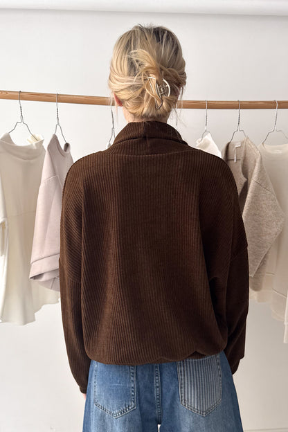 Kord hatású pulcsi - csokibarna