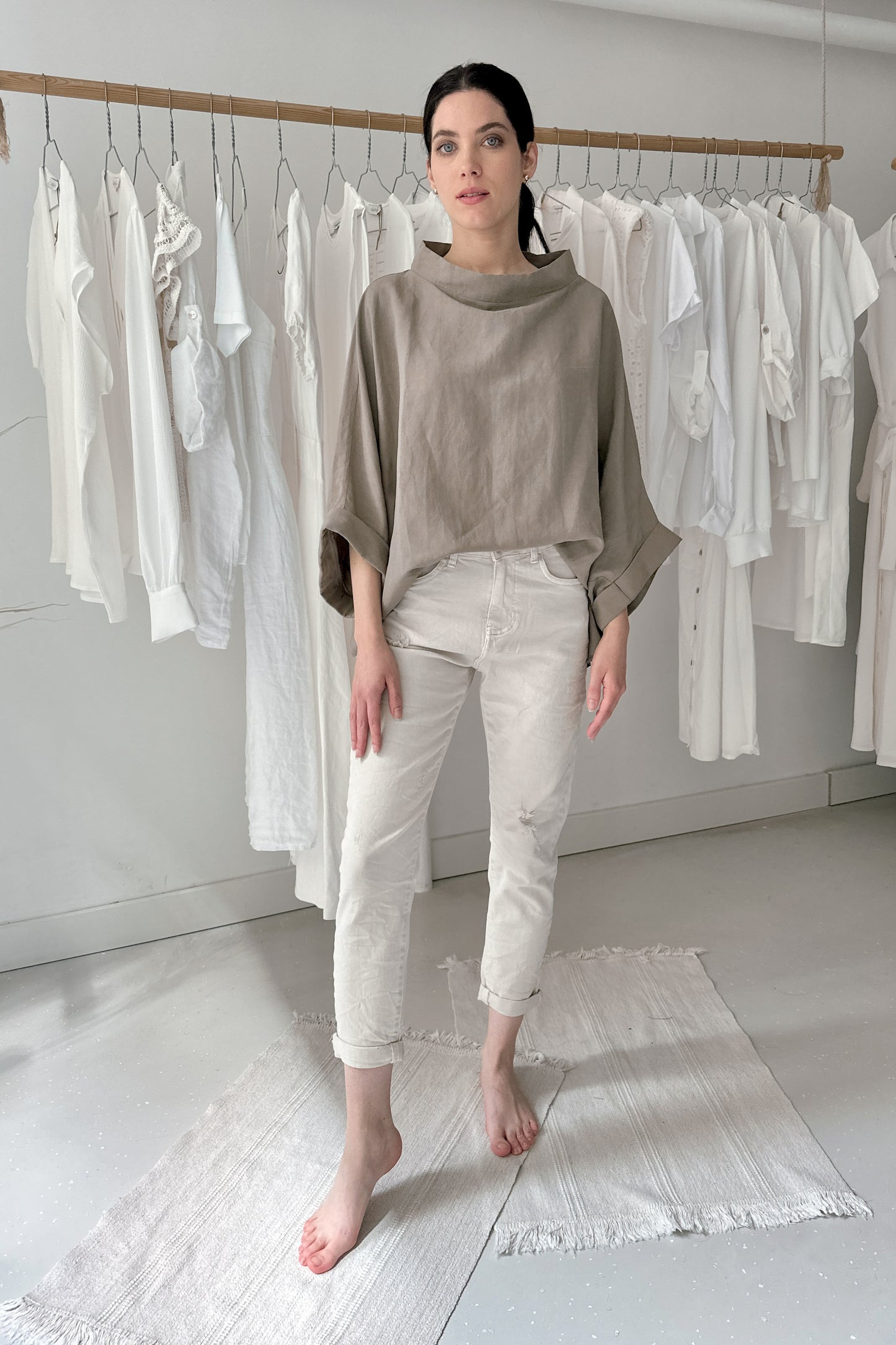 Batwing sleeve top - LEN