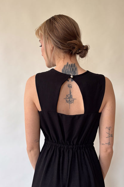 Sleeveless backless jumpsuit-black