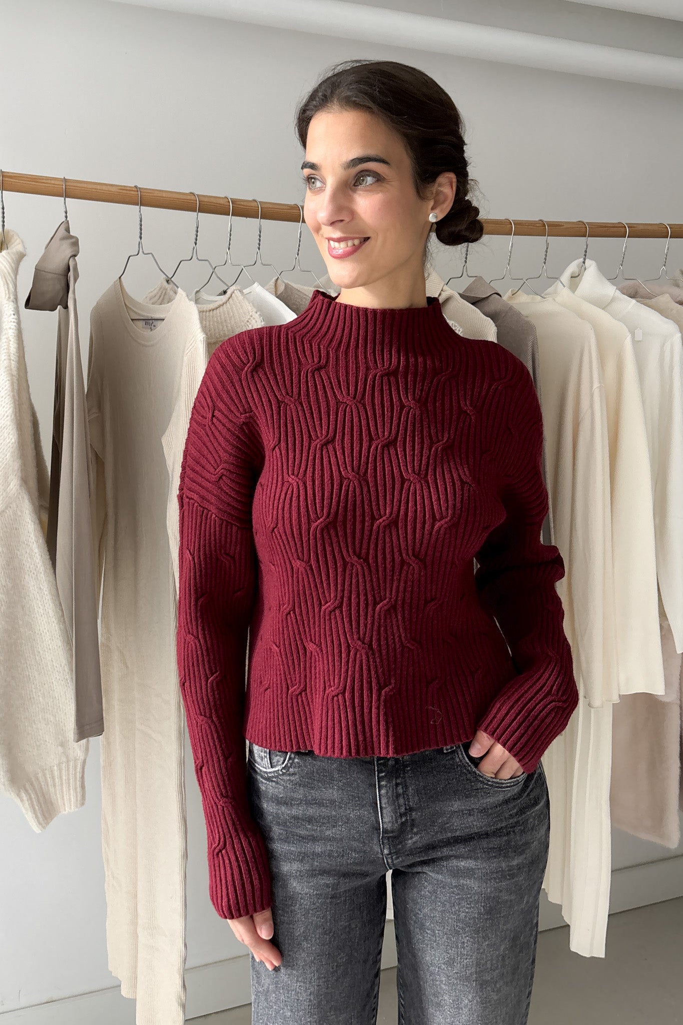 Bordáskötött pulóver - bordó