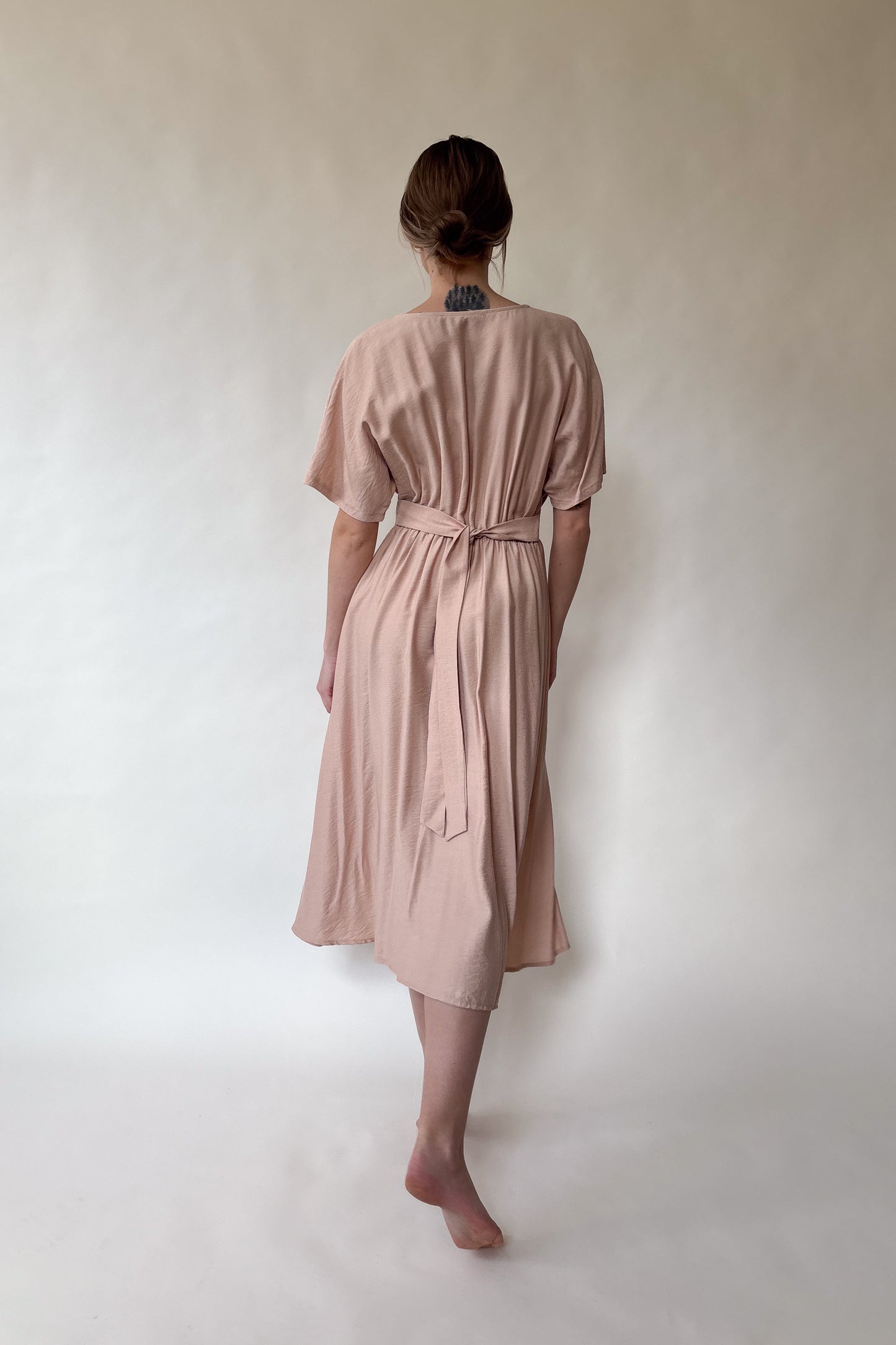 Powder-colored midi dress