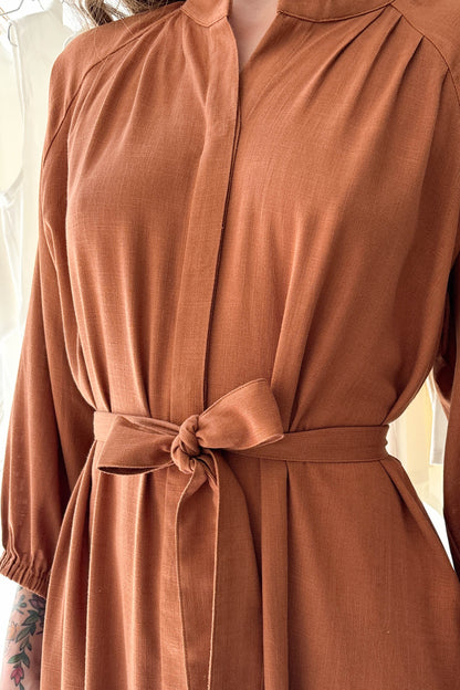 Kávébarna midi ruha