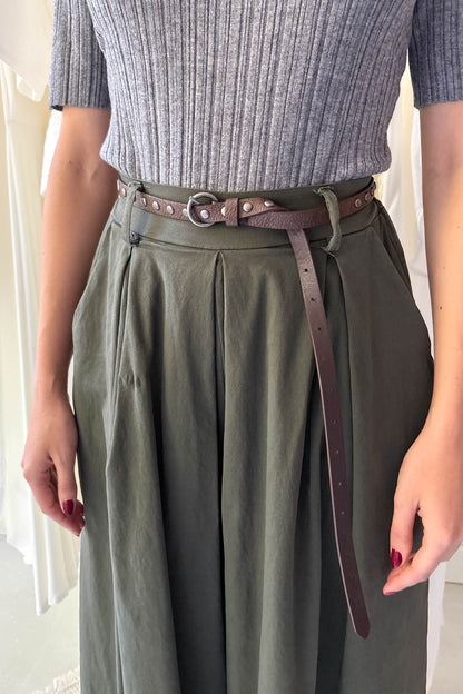 Bővülő szárú nadrág övvel-khaki