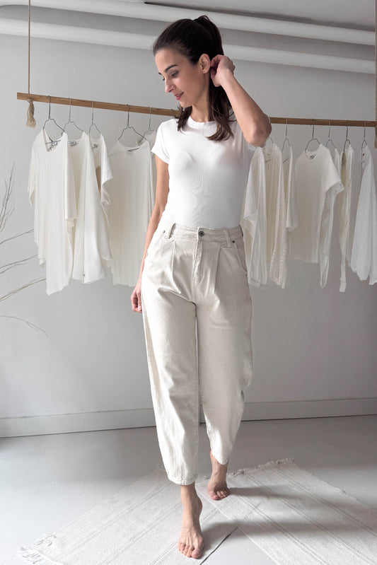 Laza szabású farmernadrág-bézs