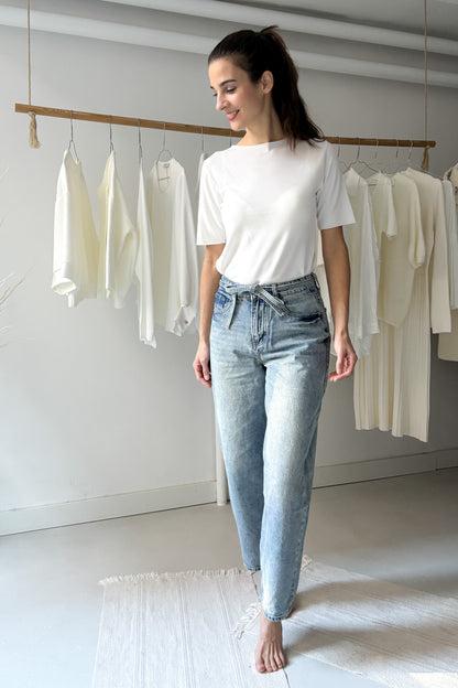 Kötős farmernadrág