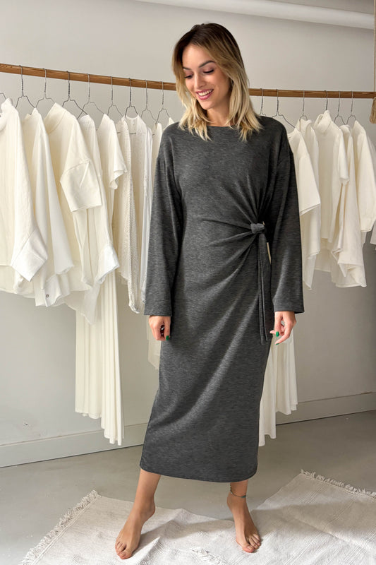 Oldalt megkötős ruha-szürke