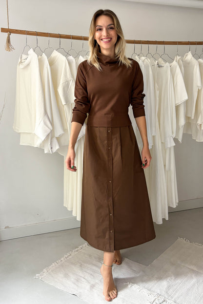 Rétegzett hatású ruha-kávébarna