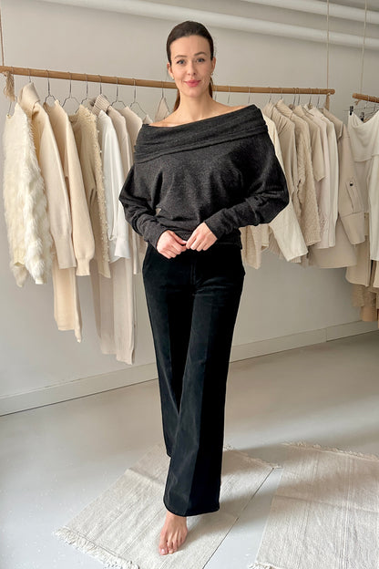 Kámzsás nyakú pulóver