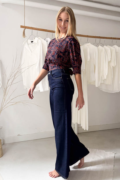 Hófehérke felső-sötétkék