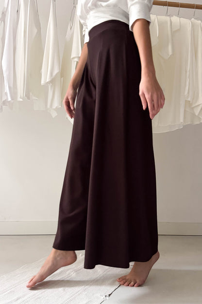 Vastag lenge nadrág-csokibarna
