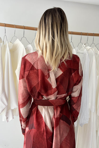 Rózsafa színű geometriai mintás ingruha