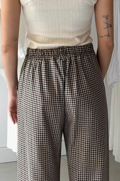 Kockás blézer és nadrág szett