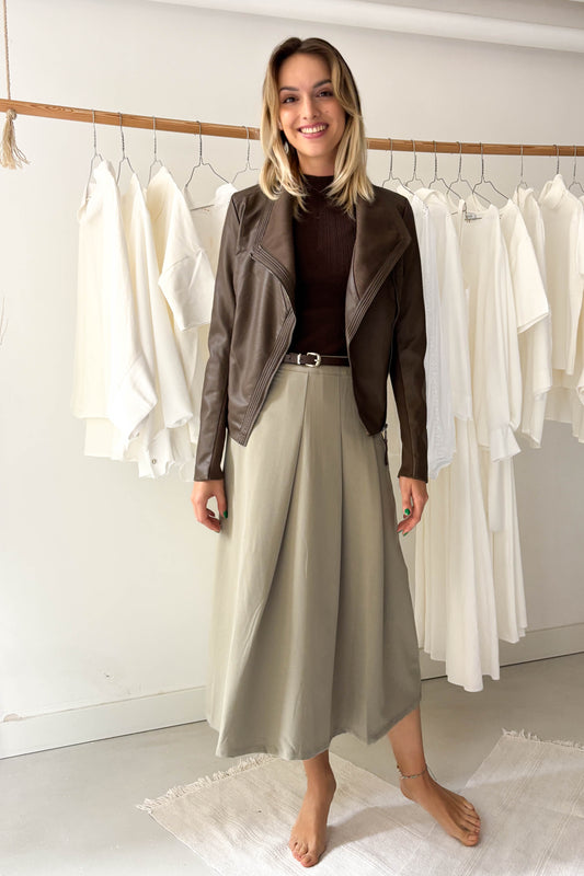 Pézsmabarna asszimetrikus bőrdzseki