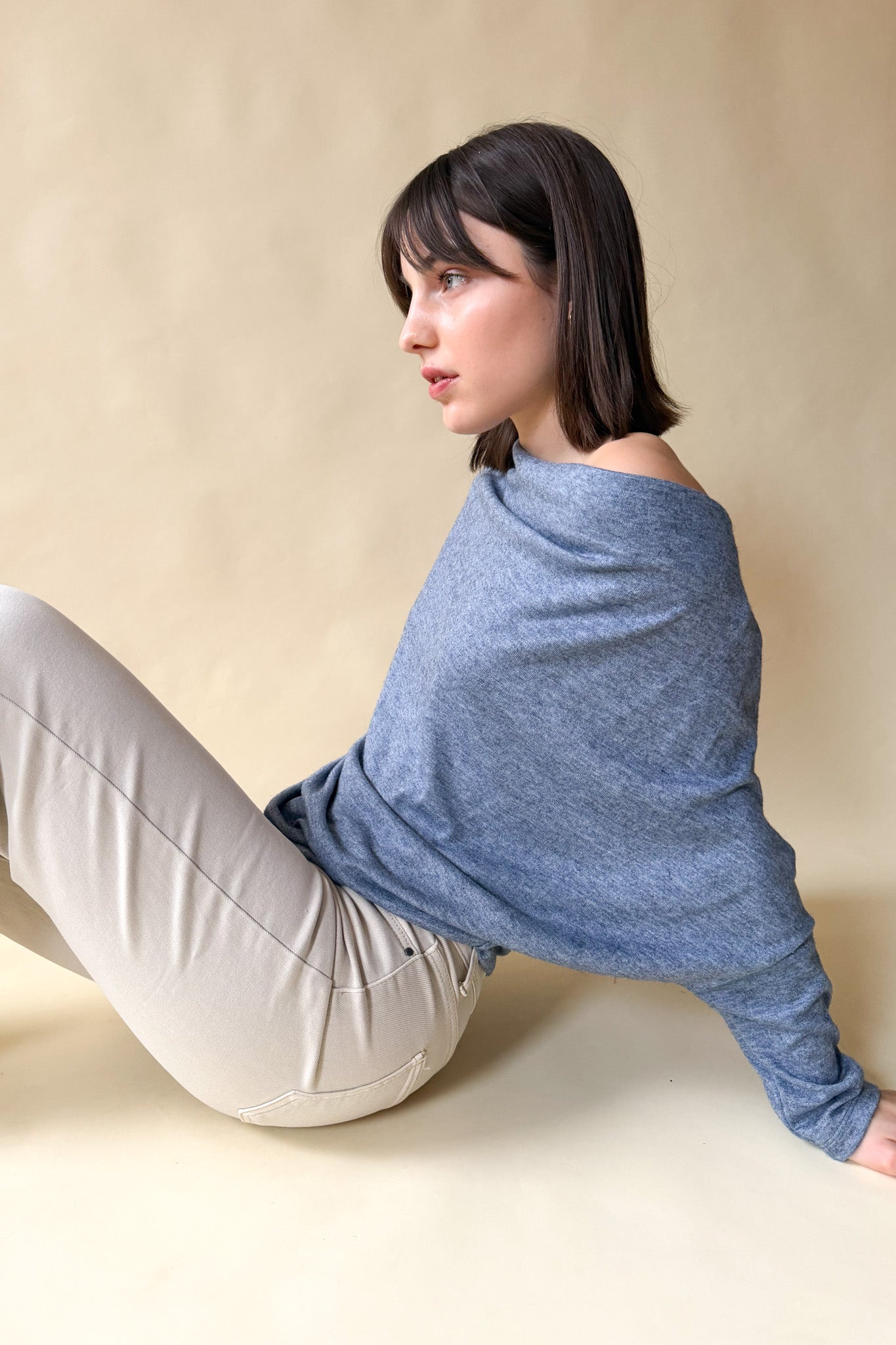 Ejtett nyakú felső - kék