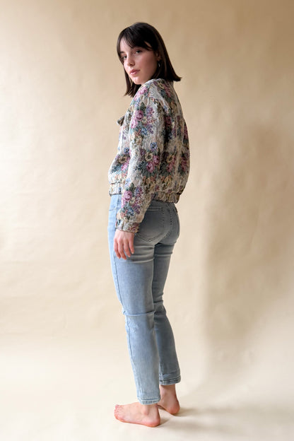Szőtt virágmintás bomberdzseki